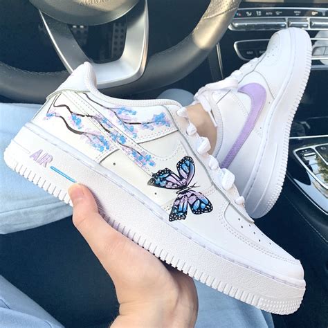 nike air force mit schmetterlinge